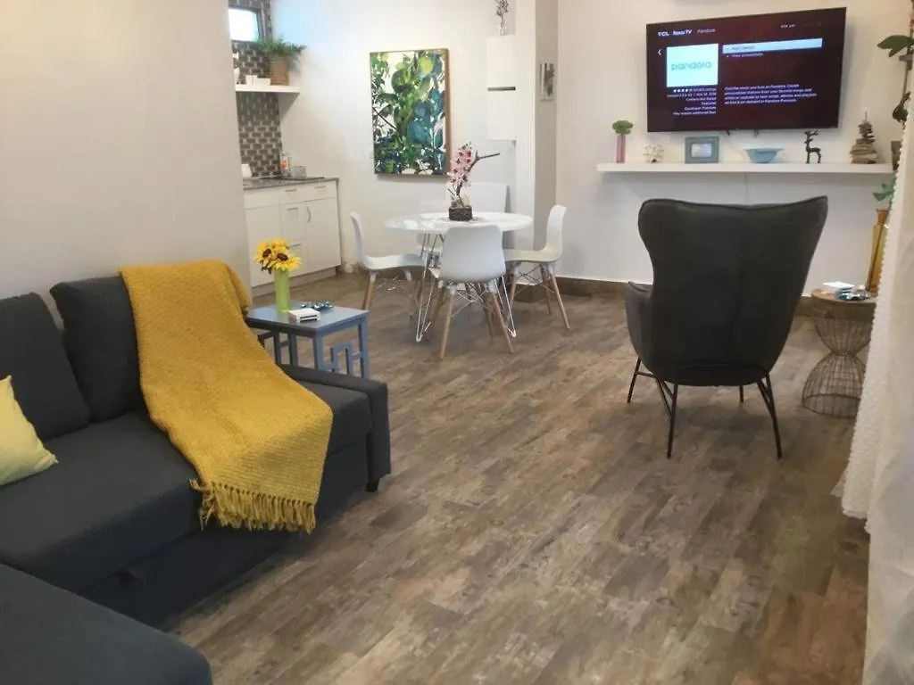 2 Bdr Beach Apartment, Generator Parking Included Σαν Χουάν Διαμέρισμα